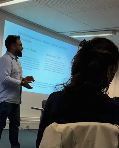 Presenting narrative based approaches in therapy at the University of Oxford